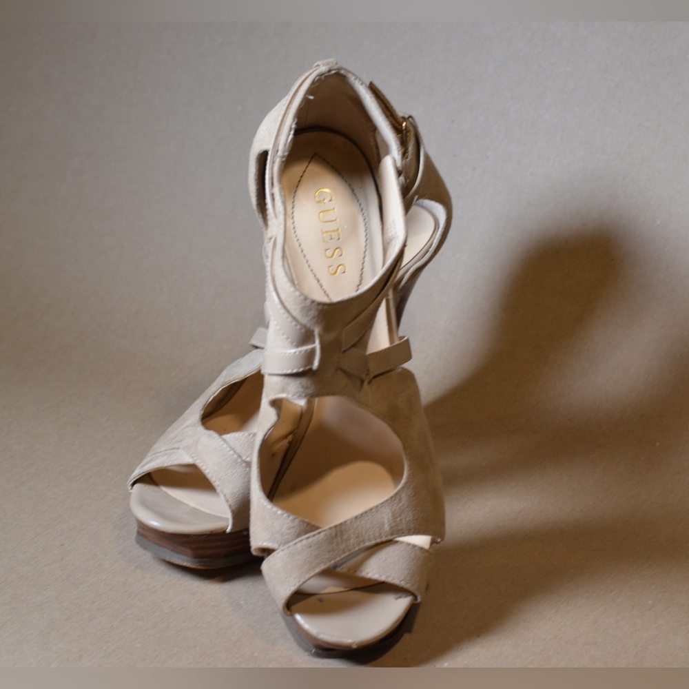 Guess Strappy Stiletto Sandals Womens 9.5 M Desta Cut Out Heels Brown Faux Suede - Picture 6 of 9